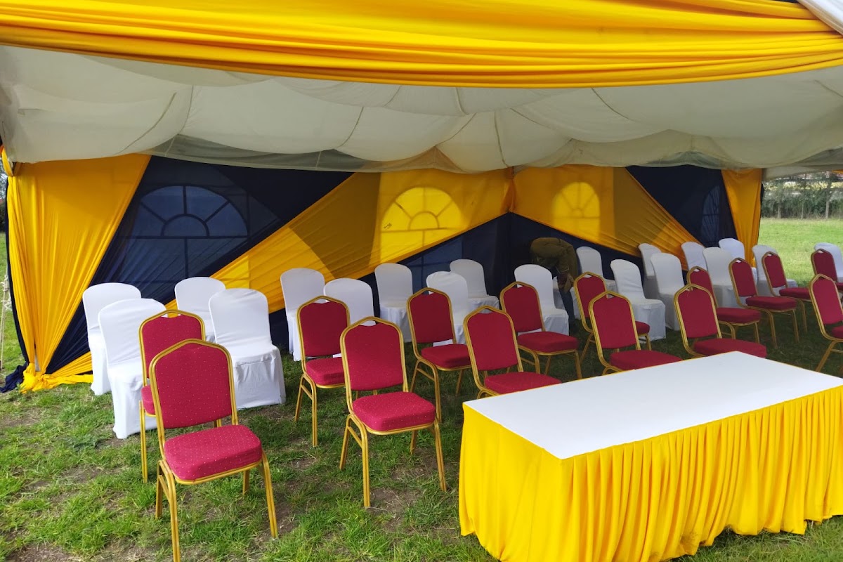 Graduation ceremony tent with blue decor